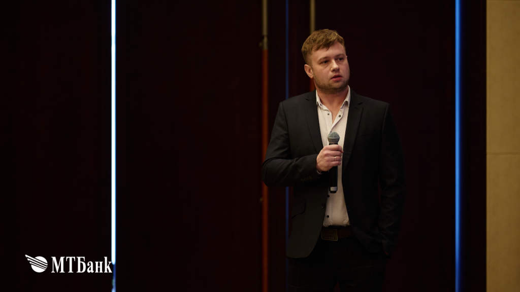 Константин Денисенок.png Константин Денисенок.png